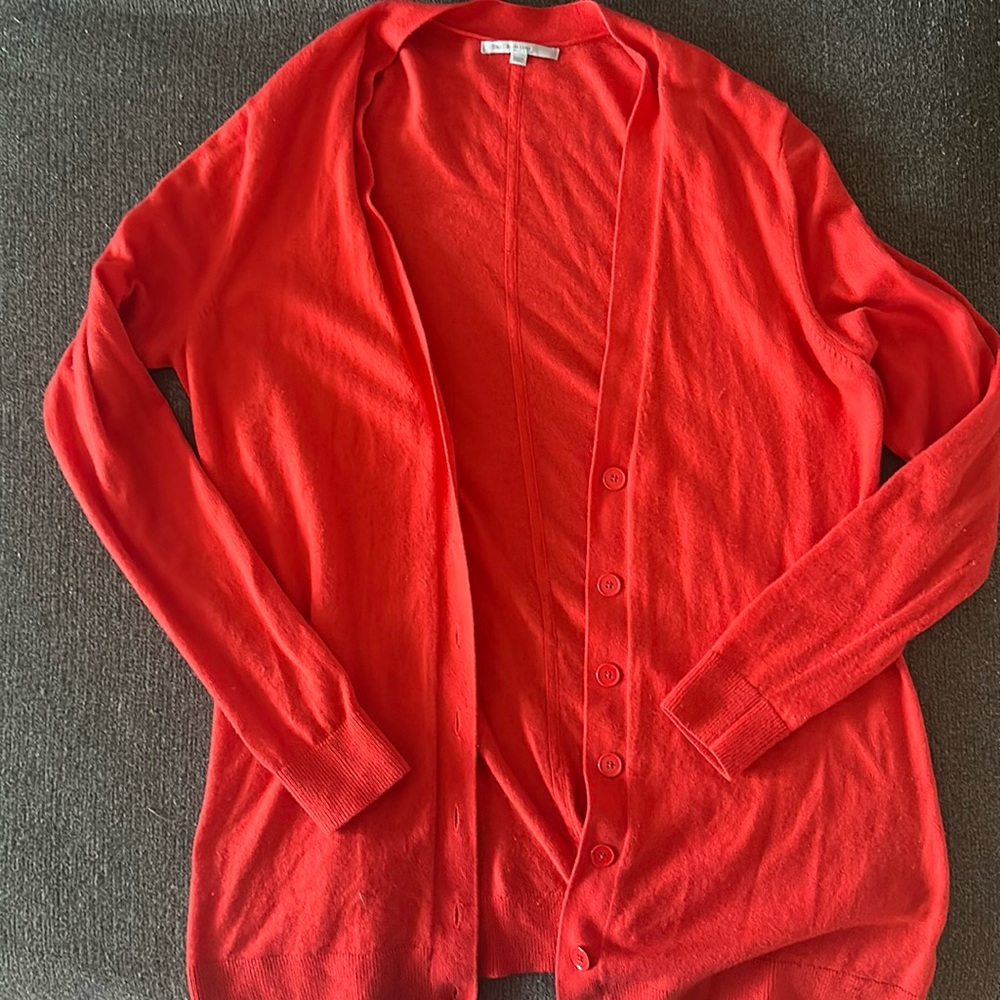Women’s XL gap button down cardigan red